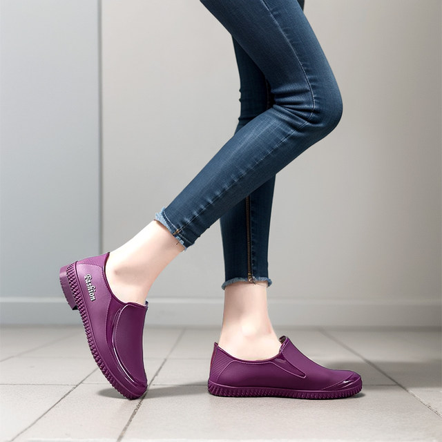 Women's Soft-Soled, Low-Cut, Short-Tube Rain Boots for Car Washing, Non-Slip, Waterproof Shoes for Food and Kitchen Work, Rubber Shoes, Rain Boots