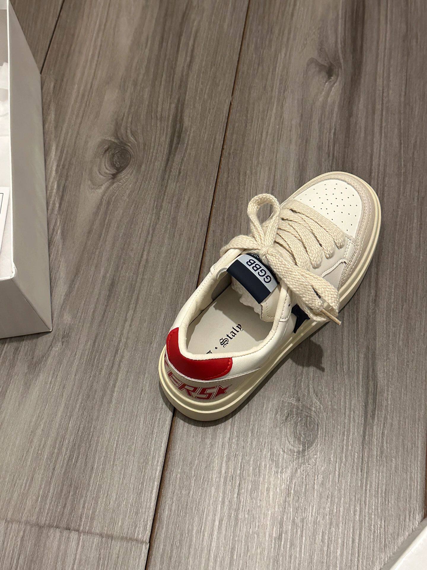 Upper Delight Rich Red Tail Stars Shoes you're too beautiful and I can't afford to resist ~ -Taobao