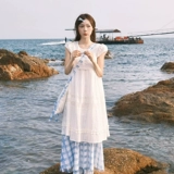 Белое летнее платье, длинная юбка, французский стиль, изысканный стиль, подходит для подростков
