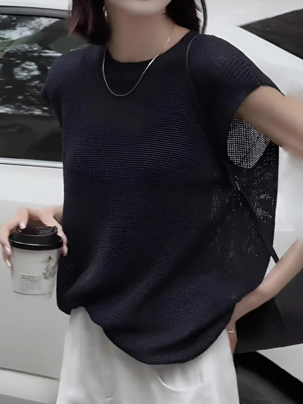 Black Thin Ice Silk Knitted Vest for Women, New Summer Style, High-End Loose Sleeveless T-Shirt Outerwear Black Thin Ice Silk Knitted Vest for Women, New Summer Style, High-End Loose Sleeveless T-Shirt Outerwear