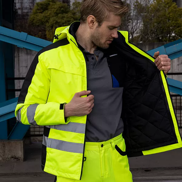 Товары от 中防服饰旗舰店