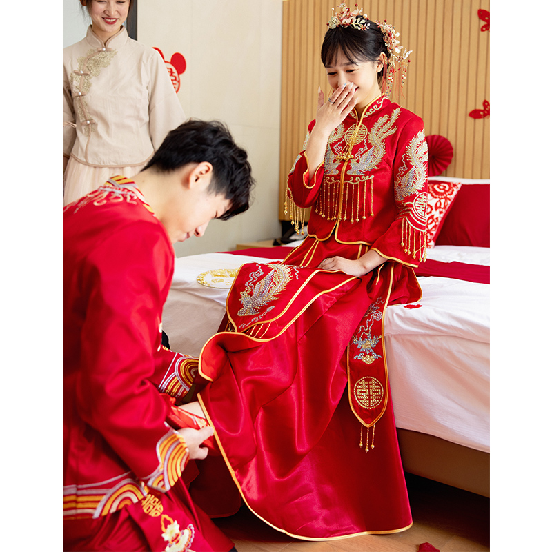 Xiuhe clothing bride 2021 new wedding Chinese wedding dress small man out of the cabinet summer thin section show kimono