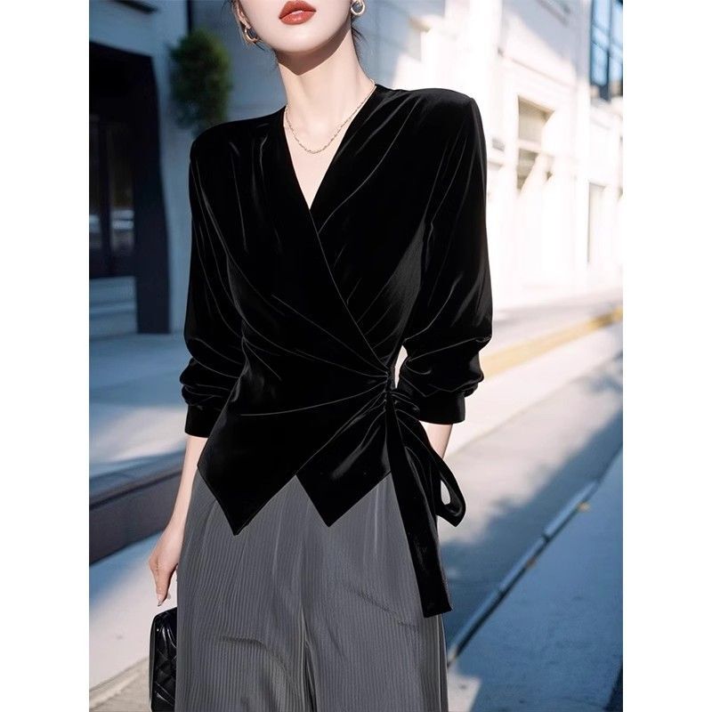Black V Neck Long-Sleeved Velvet Shirt 2025 Spring & Fall New Slimming Look New Retro Lace-Up Casual Sports Suit Black V Neck Long-Sleeved Velvet Shirt 2025 Spring & Fall New Slimming Look New Retro Lace-Up Casual Sports Suit