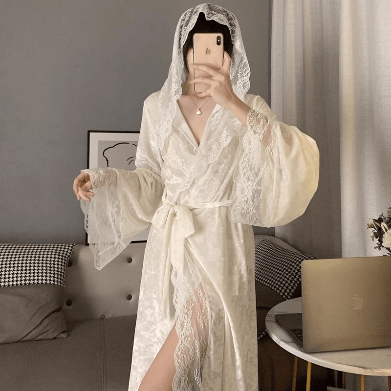 Pajamas for Women in Autumn and Winter, Long-Sleeved Sexy Nightgown, Long Hooded Lace Pure Desire Palace Style Bathrobe, Spring and Autumn Home Wear