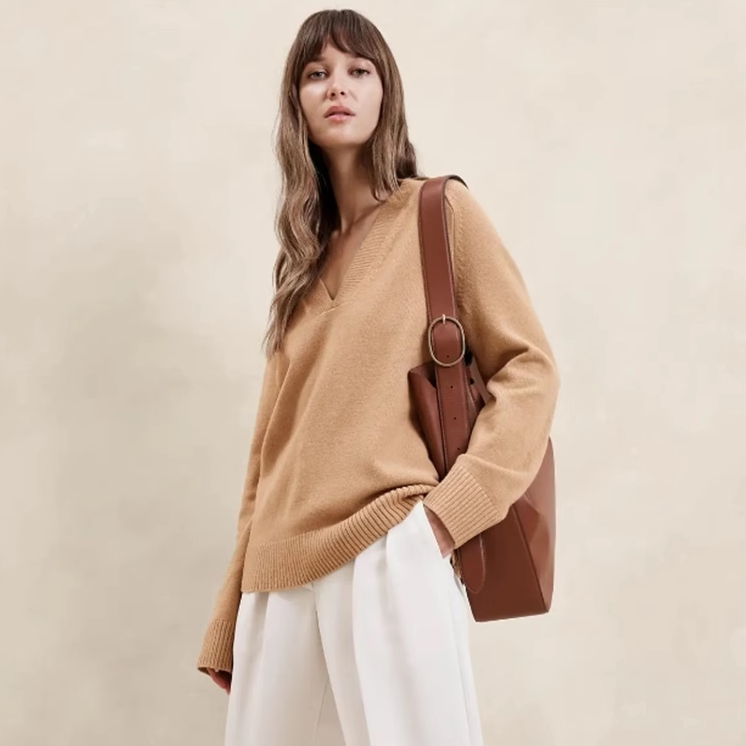 Banana Republic 24 Autumn/Winter New V-Neck Soft Mid-Length Knitted Sweater for Women in Stock