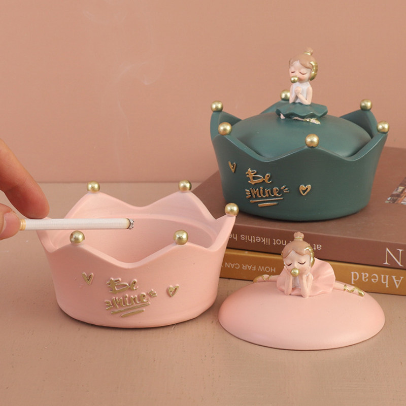 ins light and luxurious with cover Ashtray Cute Teenage Girl Creative Personality Trend Anti Fly Ash Living Room Home Containing Pendulum