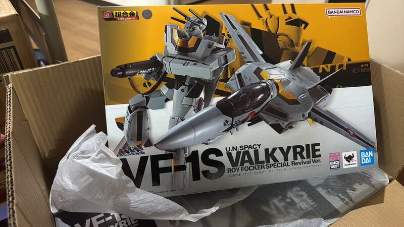 Japanese Version Bandai Dx Super Alloy Vf-1S Valkyrie Fokker Special Rebirth Edition Movable