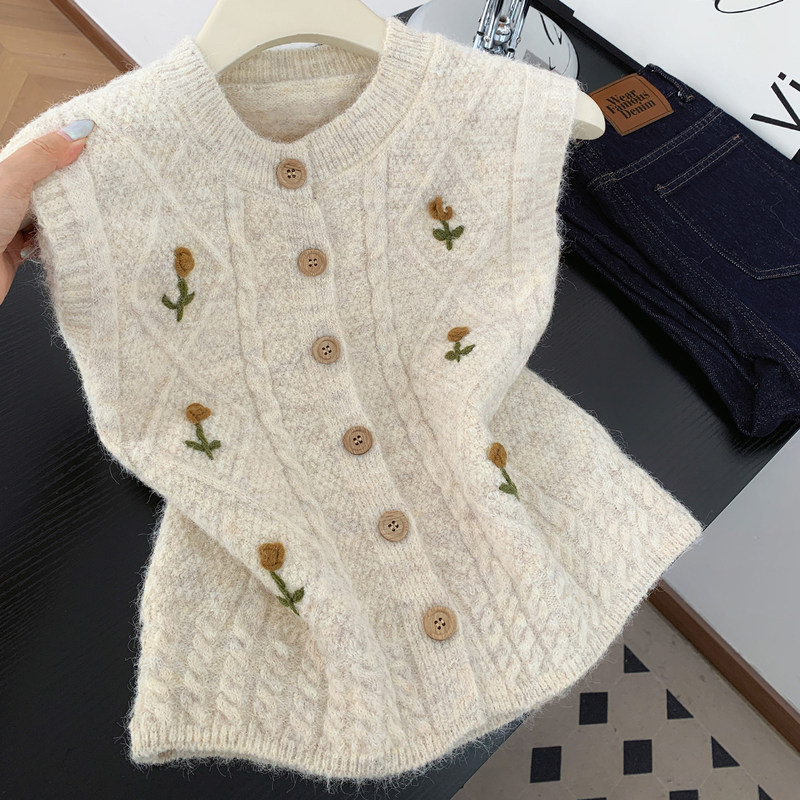 Designed Short Floral Round-Neck Knitted Vest for Women, Autumn New Style, Japanese Sweet Style Sleeveless Top Vest Designed Short Floral Round-Neck Knitted Vest for Women, Autumn New Style, Japanese Sweet Style Sleeveless Top Vest