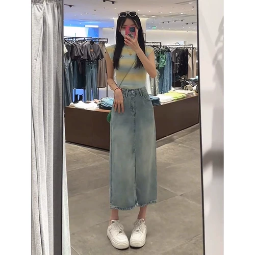 Летняя тонкая шелковая джинсовая юбка, для формы тела «груша», по фигуре, с акцентом на бедрах