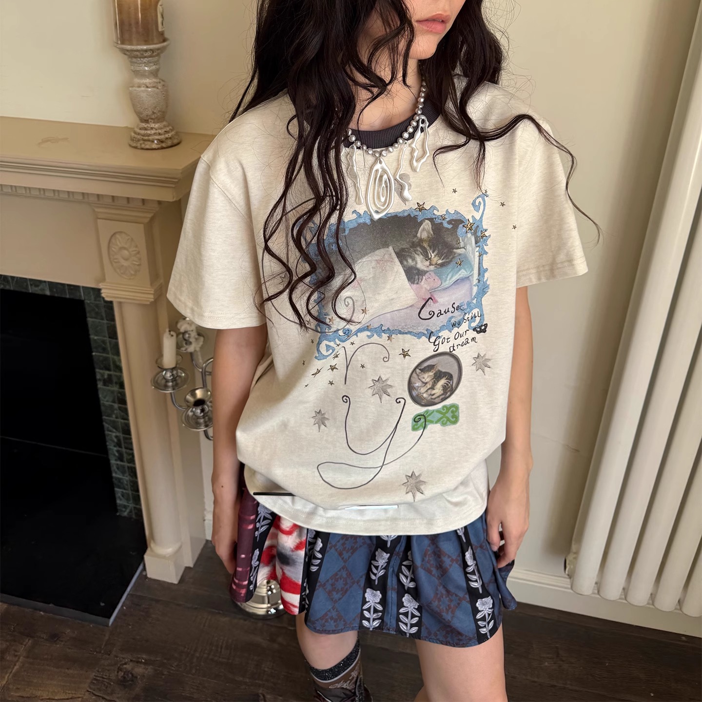 悬挂之乐：猫咪专属空中乐园