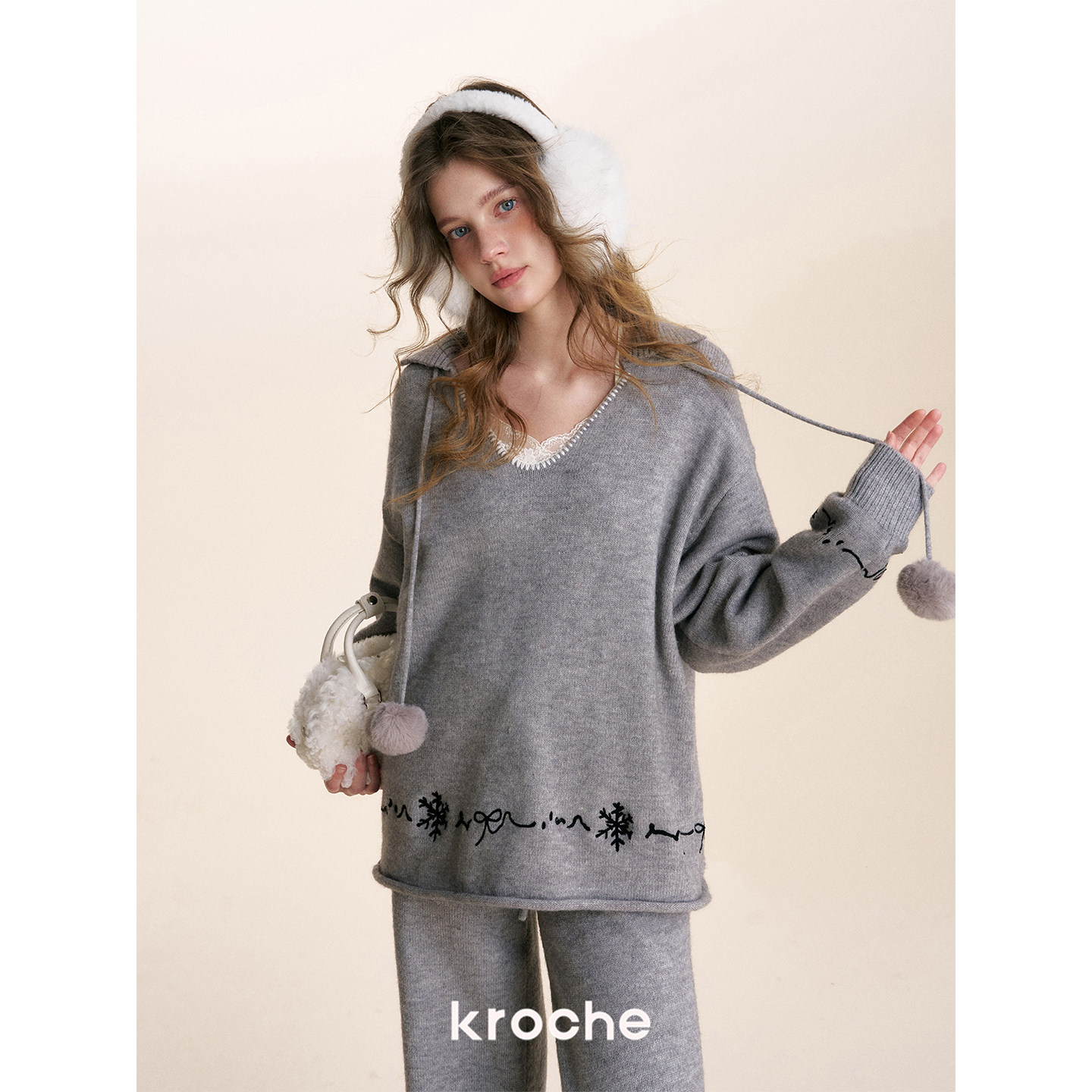 KROCHE Vネック 刺繍 ワイド セットアップ KZY7046