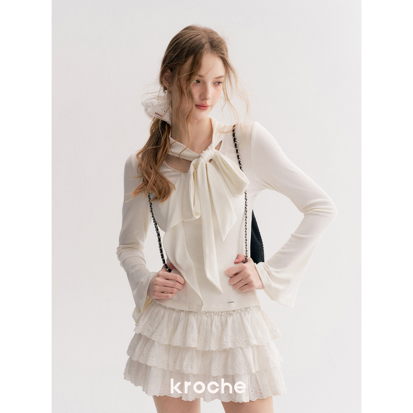KROCHE リボン フリル Vネック 長袖 Tシャツ KE8032