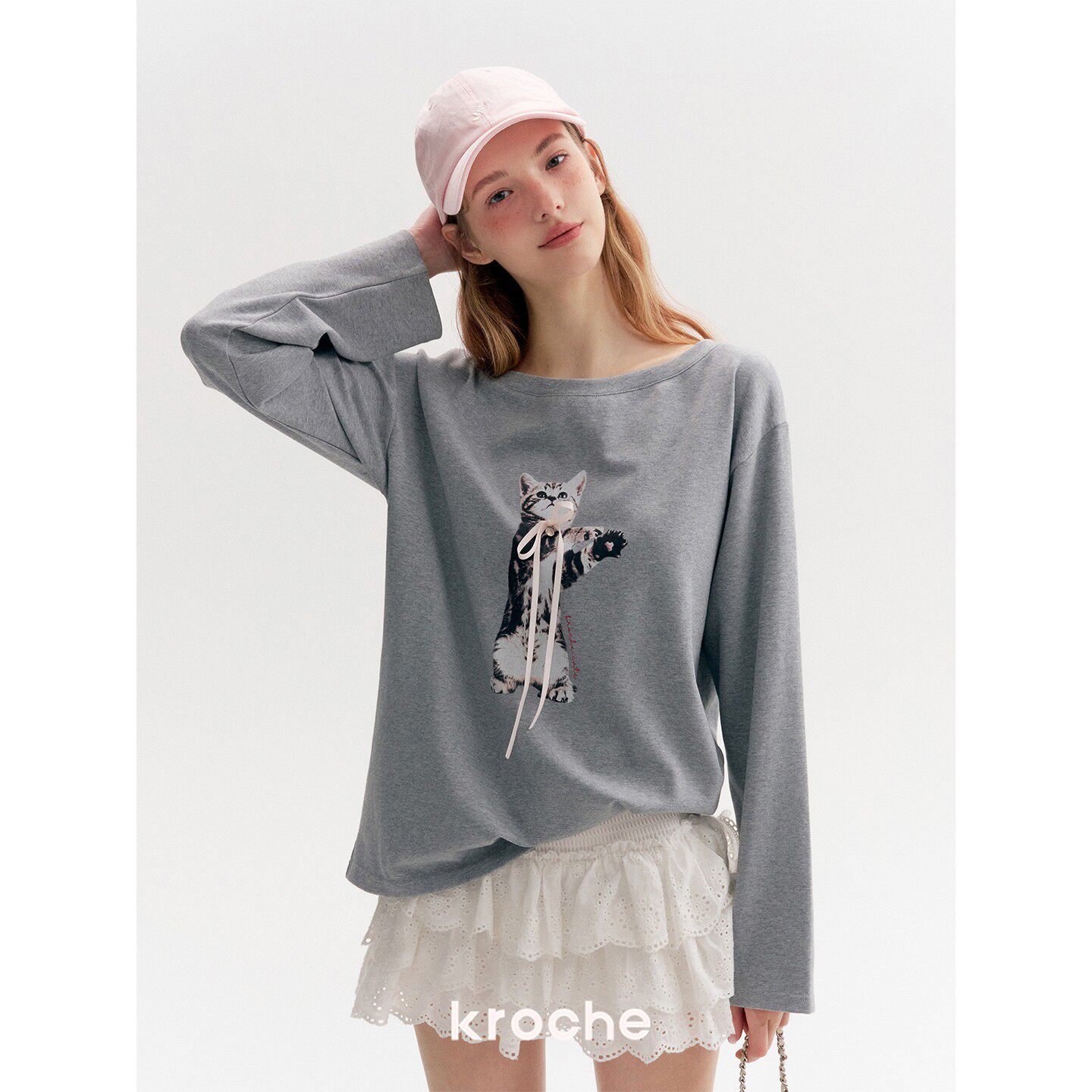 KROCHE オフショルダー アシンメトリー プリント 長袖 Tシャツ KE7029