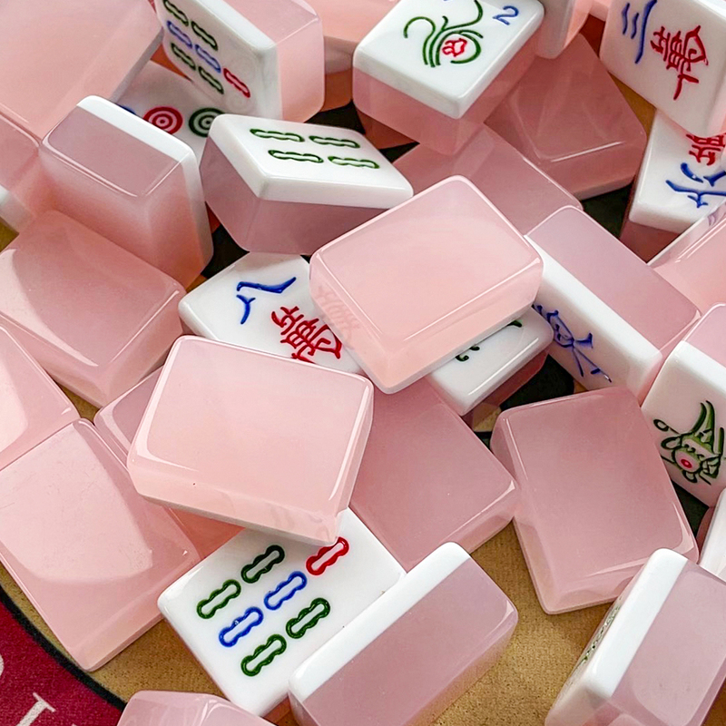 Internet-Famous High-Quality Hand-Rolled Mahjong, Acrylic Jelly Pink Crystal Mahjong, Home-Use Hand-Rolled Mahjong Tiles as a Gift