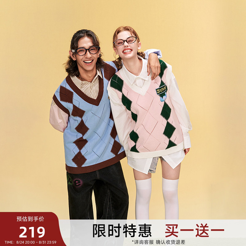 [Buy 1 Get 1 Free] Disney Co-Branded Stitch Series Plaid Sweater Vest Autumn and Winter Style Unisex Vest