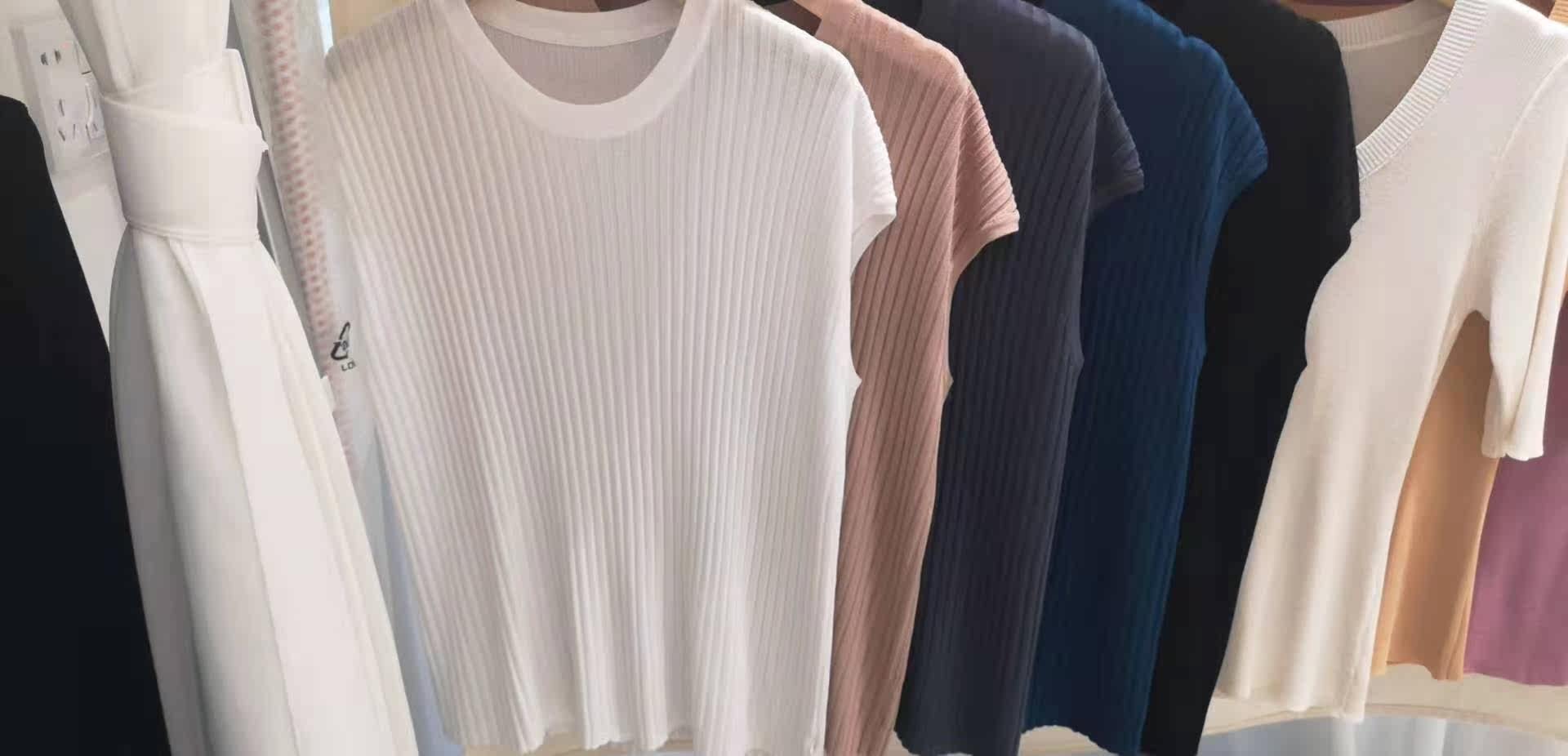 (Exclusive to Ms. Guan fans) 8009 knitted sleeveless T-shirt