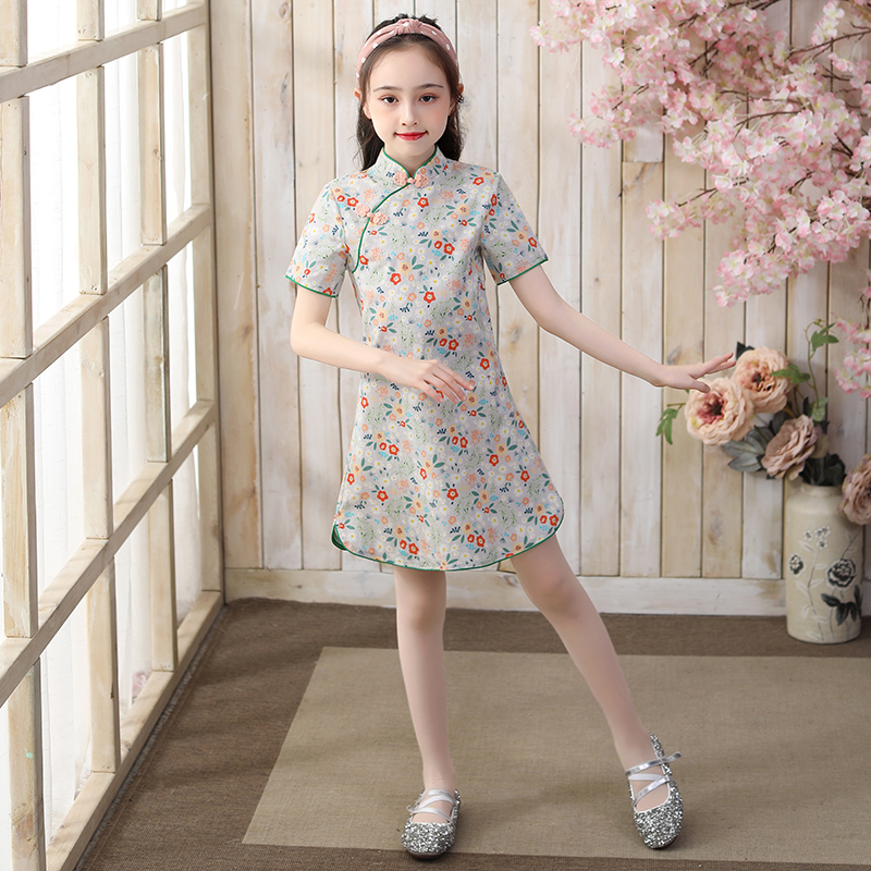 Girls' cheongsam children's autumn 2022 little girl Chinese style dress improved thin section floral short-sleeved dress