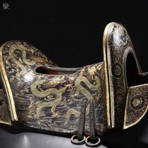 Collection of old antiques and miscellaneous cultural toys. Large size old wooden body with real gold lacquerware and dragon pattern saddle supplies.