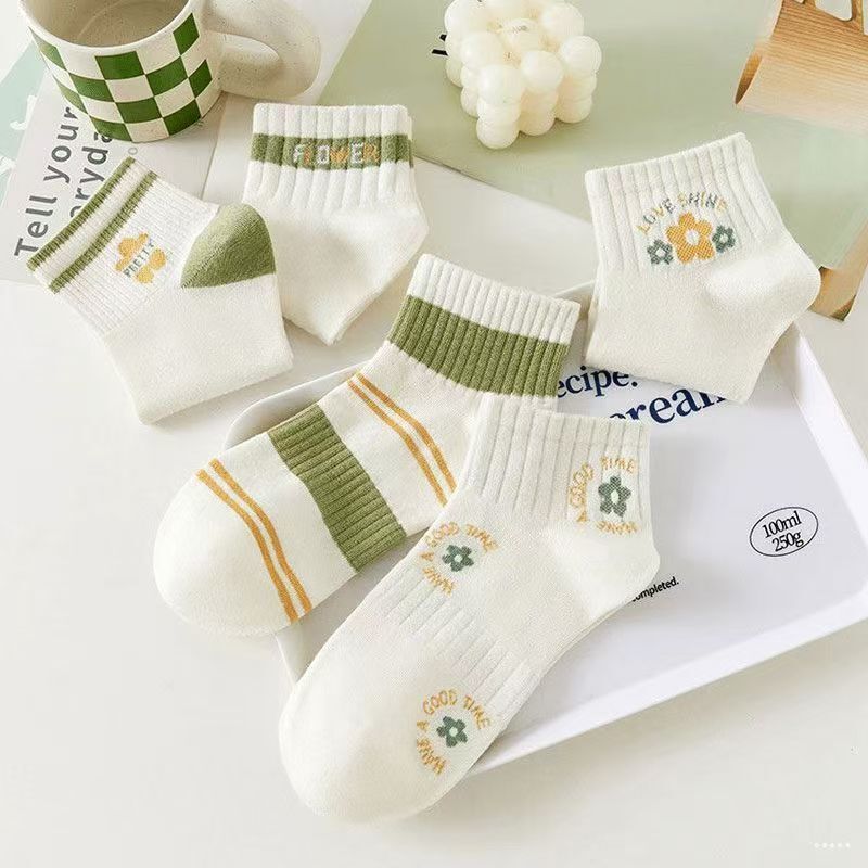 Women's Lace Trim Invisible No-Show Socks with Silicone Non-Slip Heel, Summer Thin Shallow Mesh Anti-Slip Socks