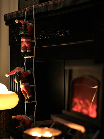 Christmas Decoration Atmosphere Arrangement Hanging Ornaments Santa Claus Climbing Rope Toy Home Living Room Scene Creative Decorations