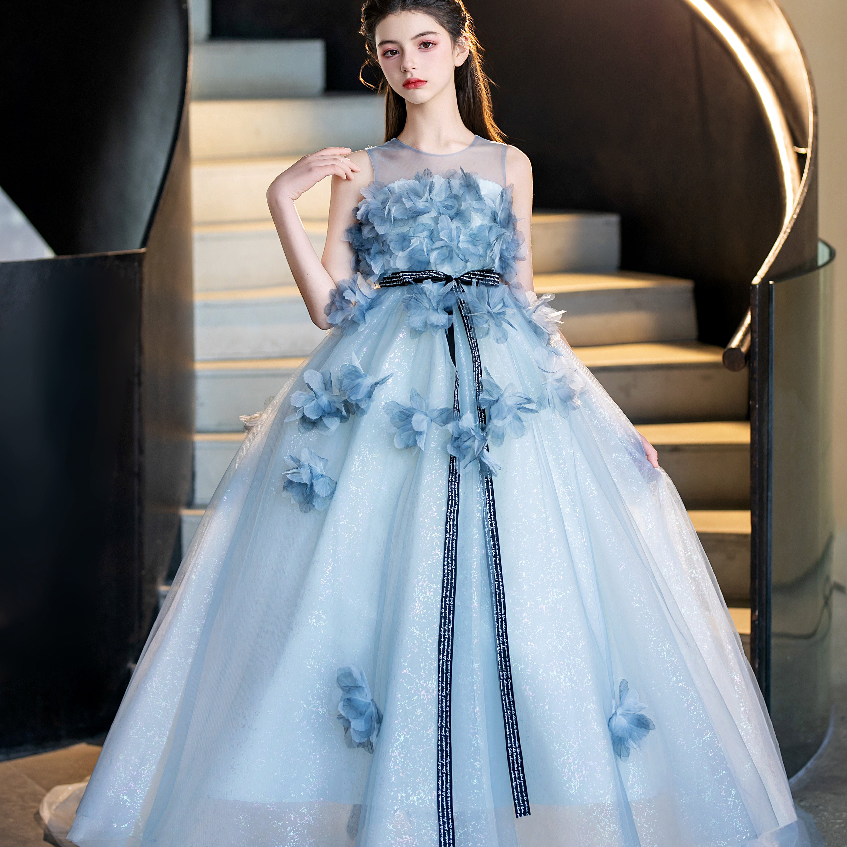 🌟 女童晚礼服公主裙 | 舞台上的小公主👑-儿童礼服-淘宝好物网