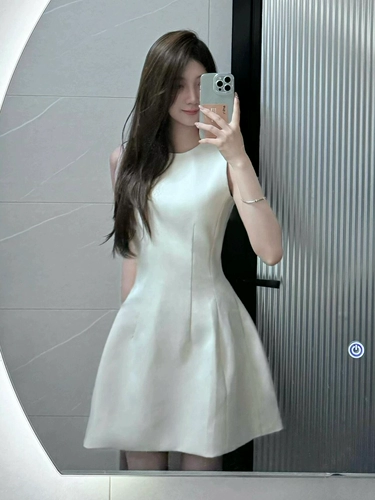 Белое платье без рукавов, летний приталенный корсет, мини-юбка, французский стиль, изысканный стиль