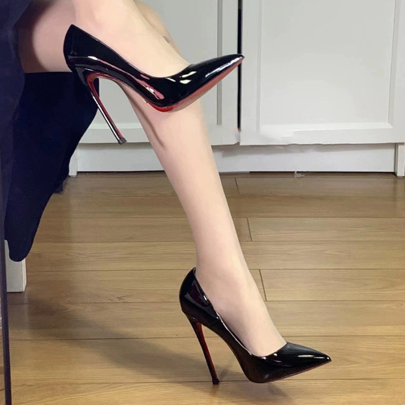 Red-Soled High Heels for Women, Black Patent Leather, Sexy Stiletto, Pointed Toe, Internet Celebrity, Niche Style, Elegant, Socialite, Large Size, Small Size, Professional