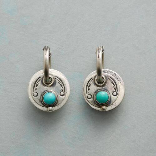 Women's Vintage Turquoise-Inlaid Earrings | Retro Ethnic Statement Jewelry