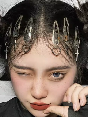 Металлическая заколка для волос в стиле тысячелетия, европейская и американская заколка в форме сердца, серебряная боковая заколка в стиле киберпанк, аксессуары для волос для женщин