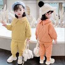 Hong Kong girls 2021 winter clothing new wave baby splicing plus suede collar clothes little girl foreign air sweater suit