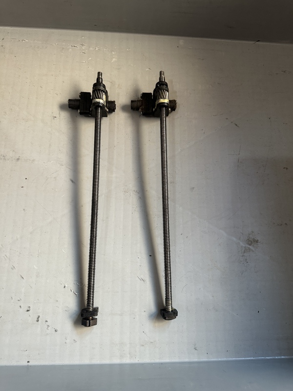 Suitable for Honda's New Odyssey, Elysion, Accord, Crv, Civic, and Inspire Seat Front and Rear Adjustment Gears