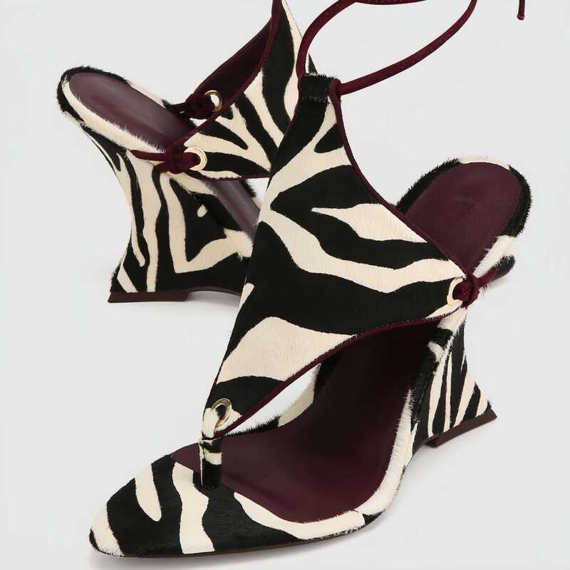 European and American Large Size Women's Sandals 41 to 43 Zebra Print Leopard Print Strappy Wedge Sandals Women's Pointed Toe Open Toe High Heels European and American Large Size Women's Sandals 41 to 43 Zebra Print Leopard Print Strappy Wedge Sandals Women's Pointed Toe Open Toe High Heels