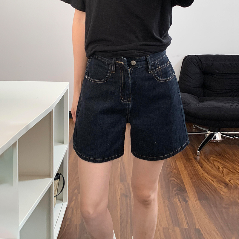 American Retro Dark Blue Denim Shorts for Women 2026 New Summer Style for Petite Women, Five-Point Length, Non-Revealing, Suitable for Wearing Outside, Four-Point Length Shorts American Retro Dark Blue Denim Shorts for Women 2026 New Summer Style for Petite Women, Five-Point Length, Non-Revealing, Suitable for Wearing Outside, Four-Point Length Shorts