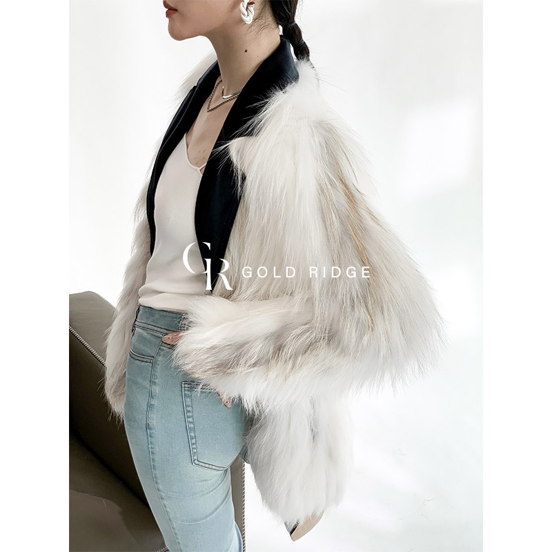 GOLD RIDGE · Finnish family auction house imported daylight fox fur fashion fox coat