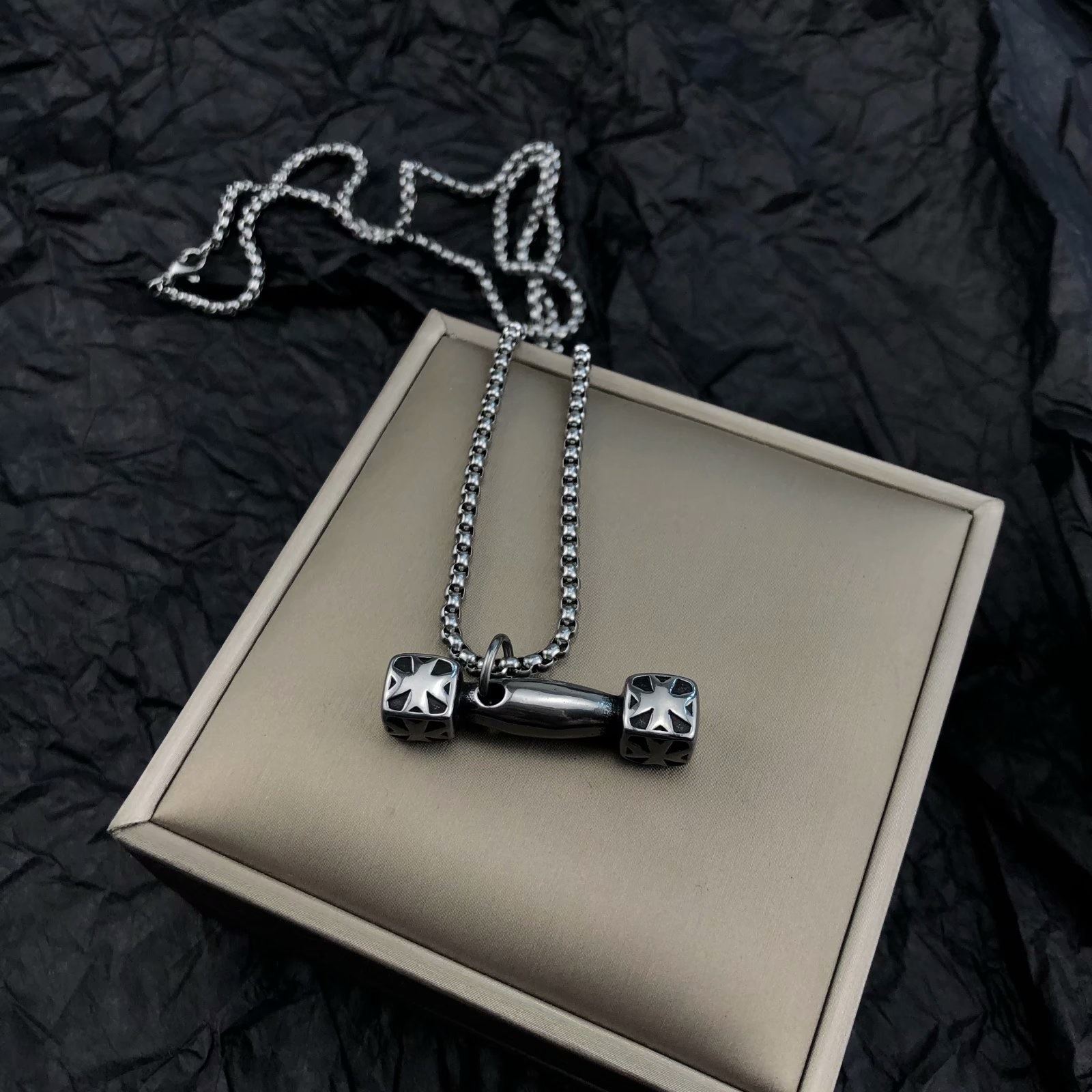Dumbbells Necklace Through Body Titanium Steel Men 100 Hitch Fashion Ornament Personality Death God Student Sweater Necklace Women Lovers Necklace