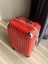Red wedding suitcase accompanied by wedding pull rod case 20 inch bride wedding dowry suitcase woman leather suitcase pair 22