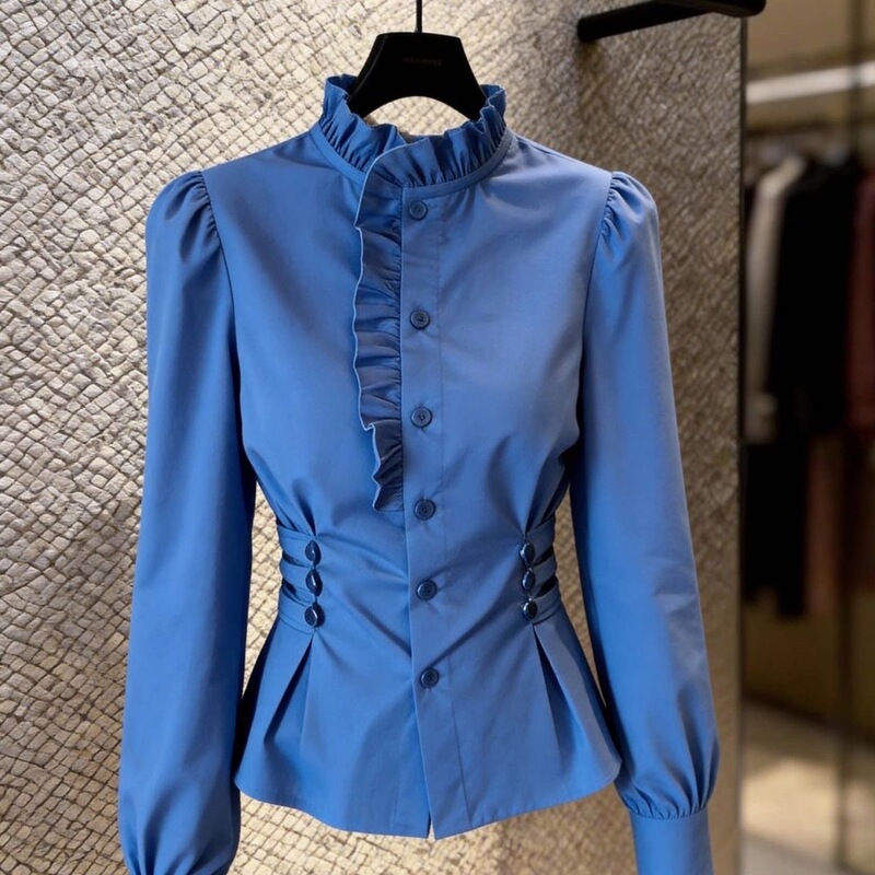 Beautiful and Versatile High-End Blue Shirt for Women, 2026 Spring, Chic, Slim-Fitting, Waist-Cinching, Slimming, Workwear Top Beautiful and Versatile High-End Blue Shirt for Women, 2026 Spring, Chic, Slim-Fitting, Waist-Cinching, Slimming, Workwear Top