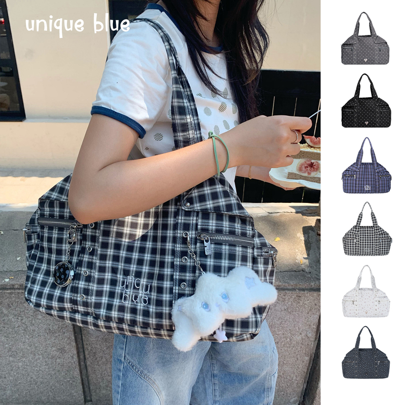 Unique Blue Korean Style Sweet and Cool Plaid Studded Shoulder Bag for Women with Multiple Pockets and Large Capacity for Commuting Tote Bag Unique Blue Korean Style Sweet and Cool Plaid Studded Shoulder Bag for Women with Multiple Pockets and Large Capacity for Commuting Tote Bag