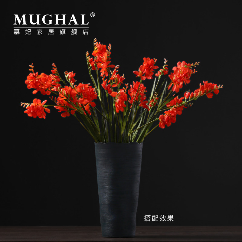 Ľ���ִ���Լ�Ҿ��մɻ�ƿ�ڼ�