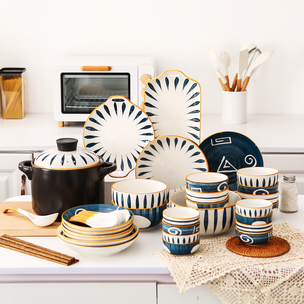 Japanese-style bowls and dishes set household bowls and tableware 2021 new ceramic bowls and plates housewarming bowls and plates creative bowls and chopsticks dishes
