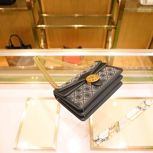 Шанхайский склад склад