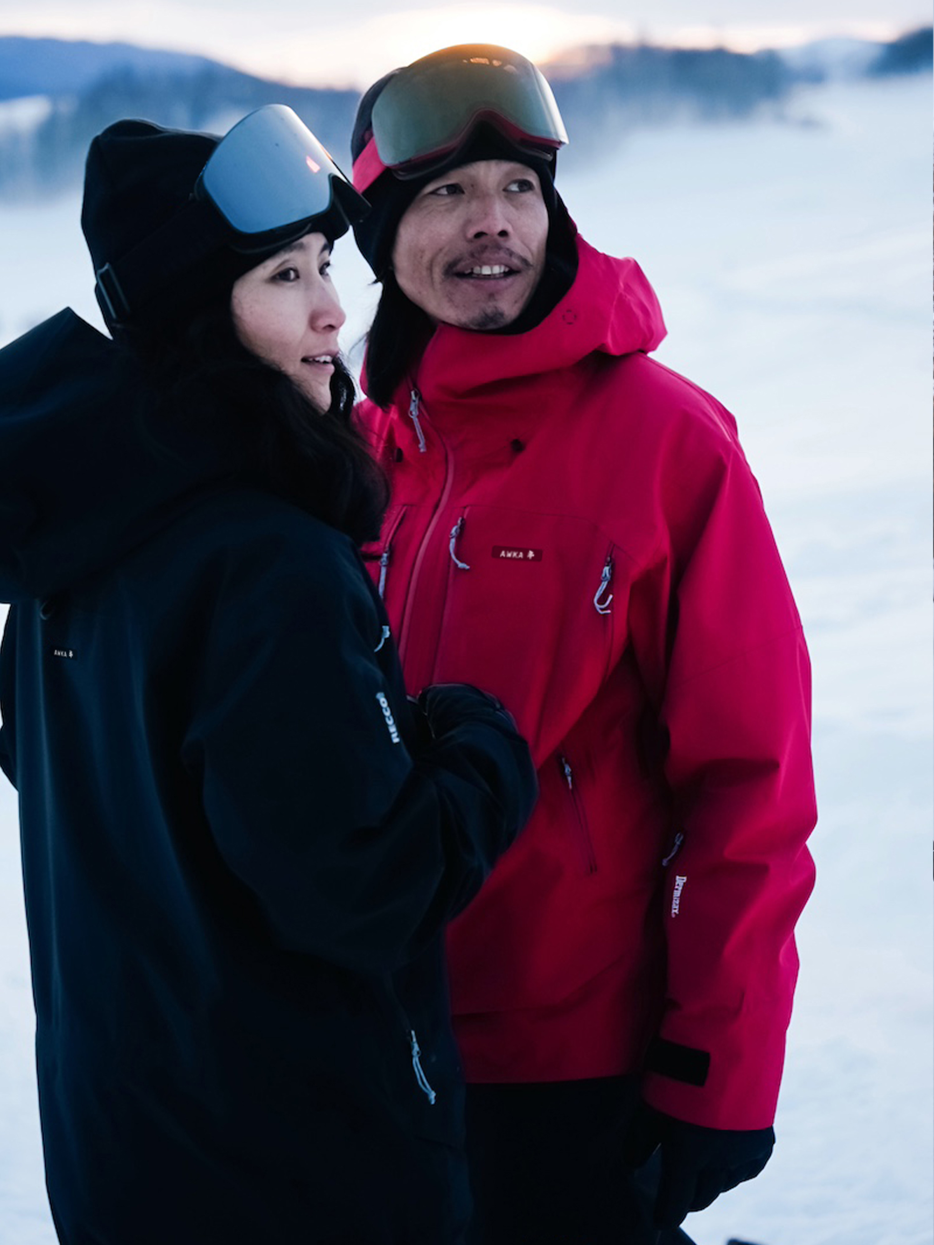 Awka Snowboarding Jacket for Women and Men, Winter Loose Waterproof 3L Professional 2025 New Trendy Outerwear Top