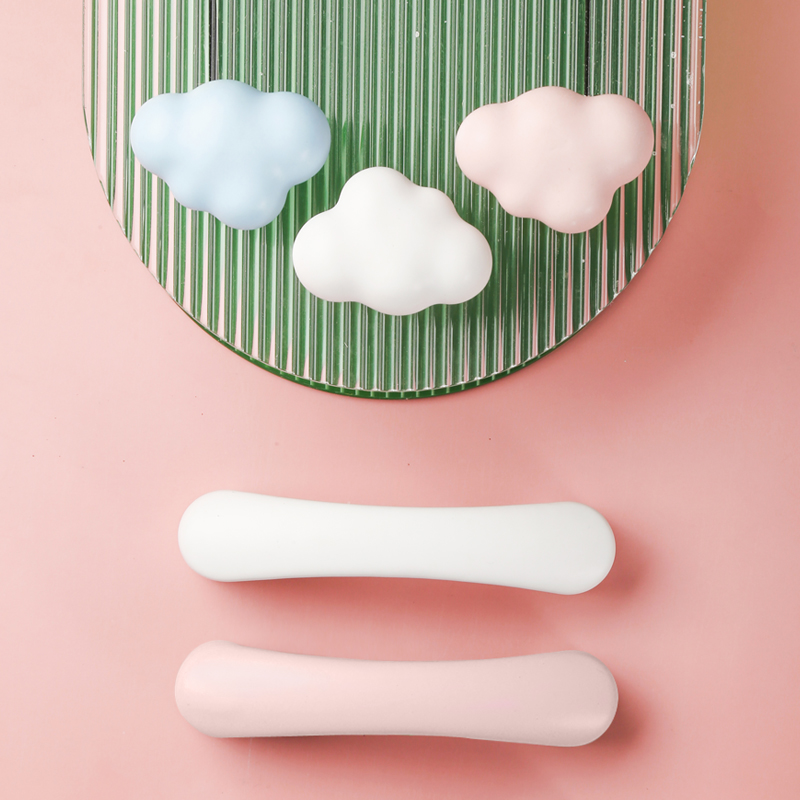 Simple and cute cloud handle children's room wardrobe door overall cabinet drawer pink girl heart matte ceramic handle