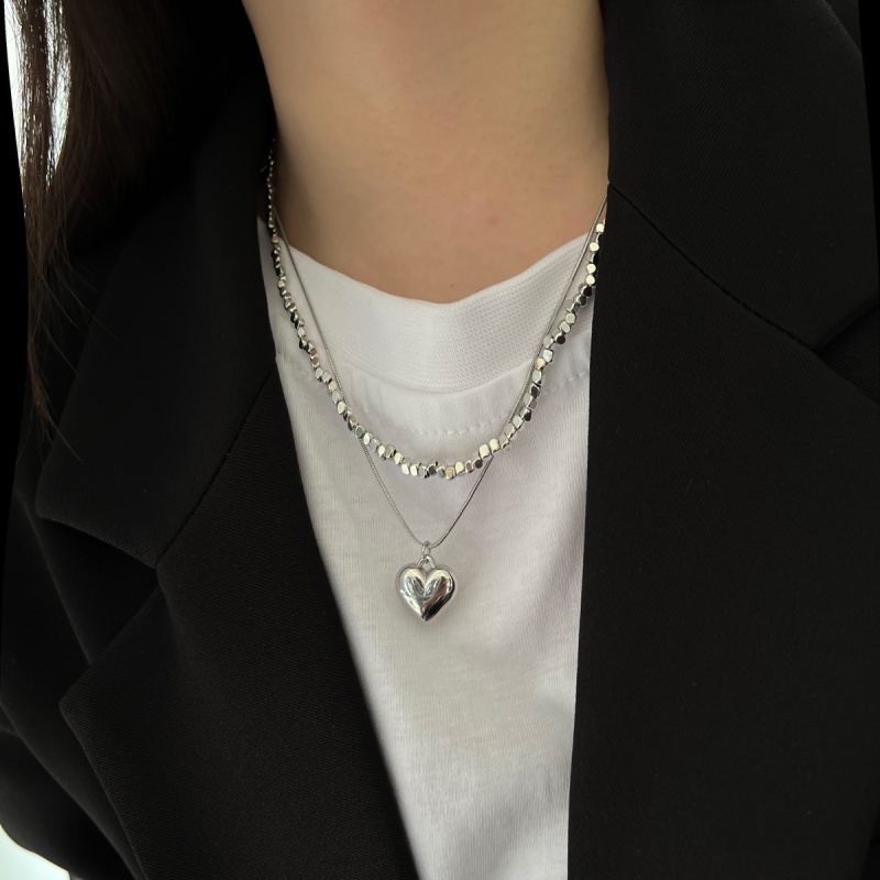 Minimalist Silver Little Tetris Double Loving Necklace Women Ins Short heart-shaped pendant small crowddesign sensation-Taobao