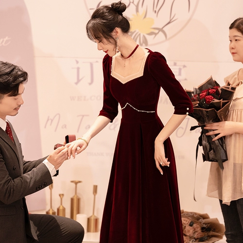 Бордовое вечернее платье, бархатная юбка, лонгслив, подходит для подростков