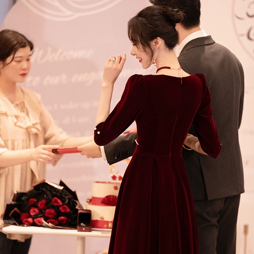 Бордовое вечернее платье, бархатная юбка, лонгслив, подходит для подростков