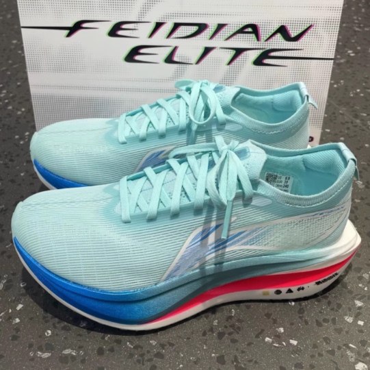 Li Feidian 5E Longque Technology Rebound Full-Length Carbon Plate Marathon Student Children's Sports Competition Shoes for Men and Women Li Feidian 5E Longque Technology Rebound Full-Length Carbon Plate Marathon Student Children's Sports Competition Shoes for Men and Women