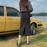 Осенняя демисезонная джинсовая юбка, высокая талия, А-силуэт, с акцентом на бедрах