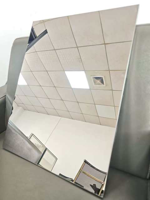 Stainless Steel Black and Silver Mirror Honeycomb Panels for Ceiling, Curtain Walls, Hotel Lobbies, Bars, and Restaurants