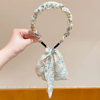 Светло-серый